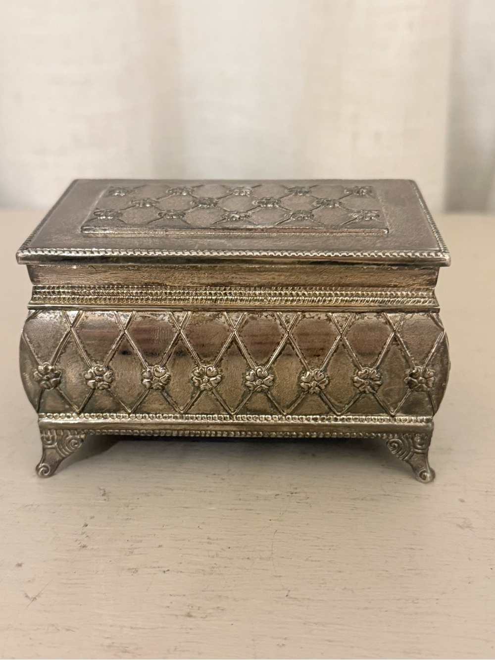 Vintage Silver Diamond Lattice Trinket Jewelry Box